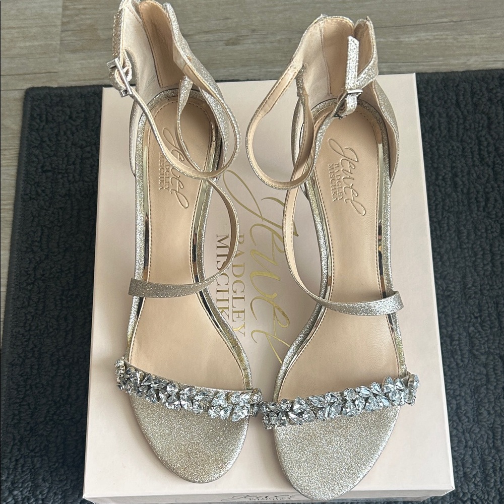 Jewel Badgley Mischka Glittering Silver Heels